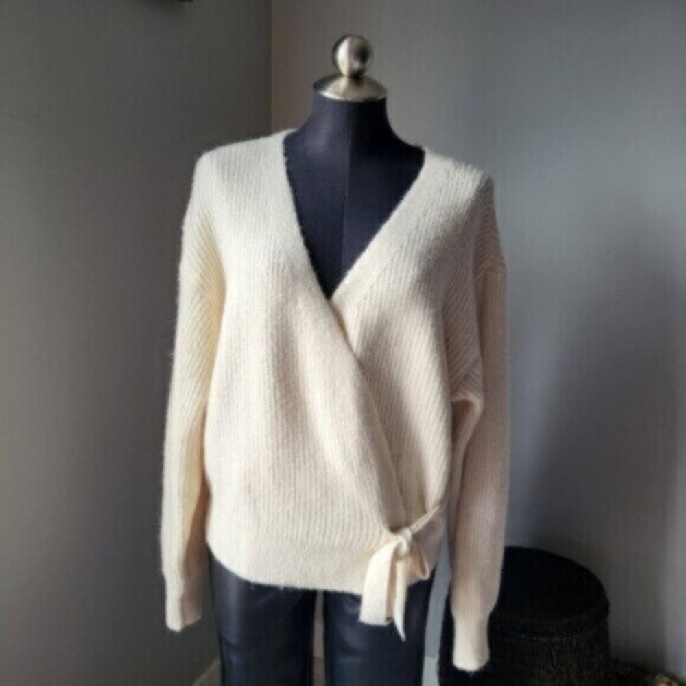 Esqualo Wrap Around Knit Cardigan Sweater Sz Large NWT